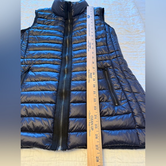 Navy Down Michael Kors Vest - Picture 3 of 6
